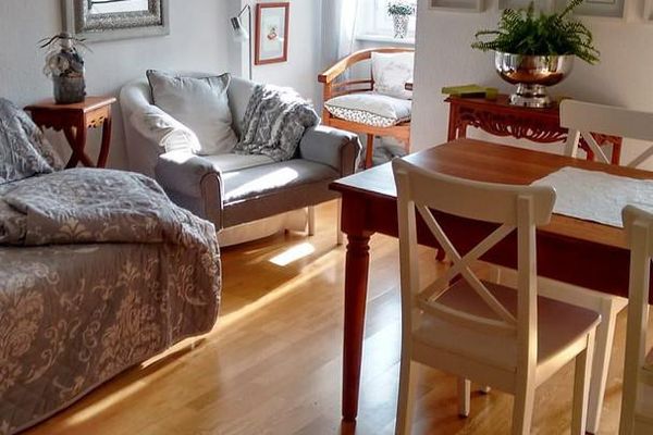 Hermoso apartamento de 4 habitaciones, céntrico y con parte de jardín