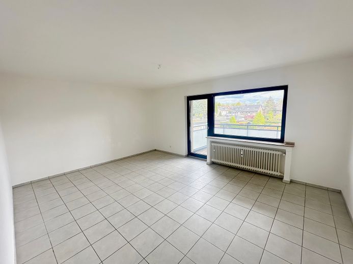 Renovierte Wohnung mit Stellplatz, Bakon und Garten in ruhiger Lage – Foto 2