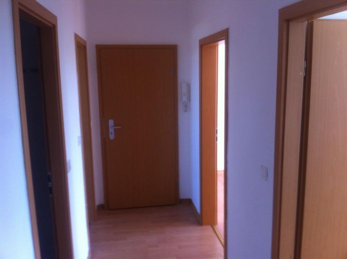 3-Zimmer EWO in Potsdam Babelsberg   >Maklerfrei< – Flur