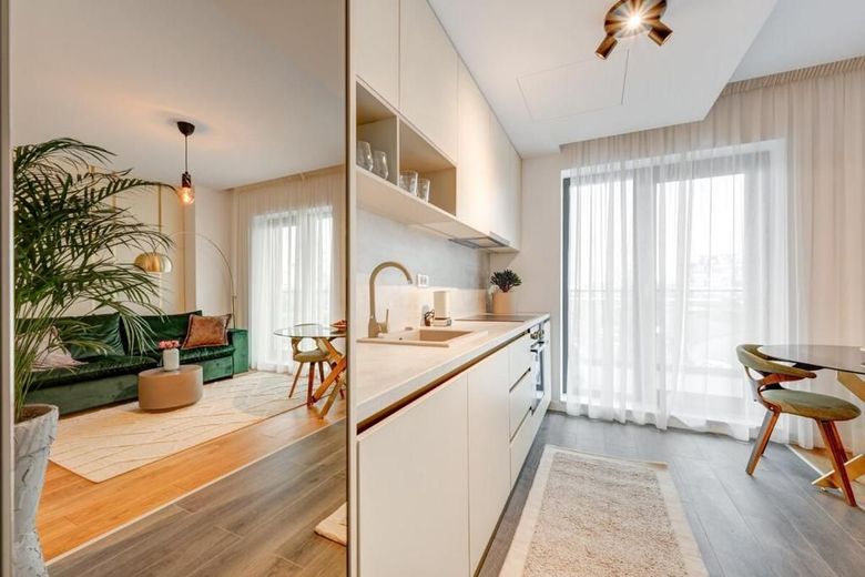**Stilvolle zwei-Zimmer-Wohnung in guter Lage** – 655030495