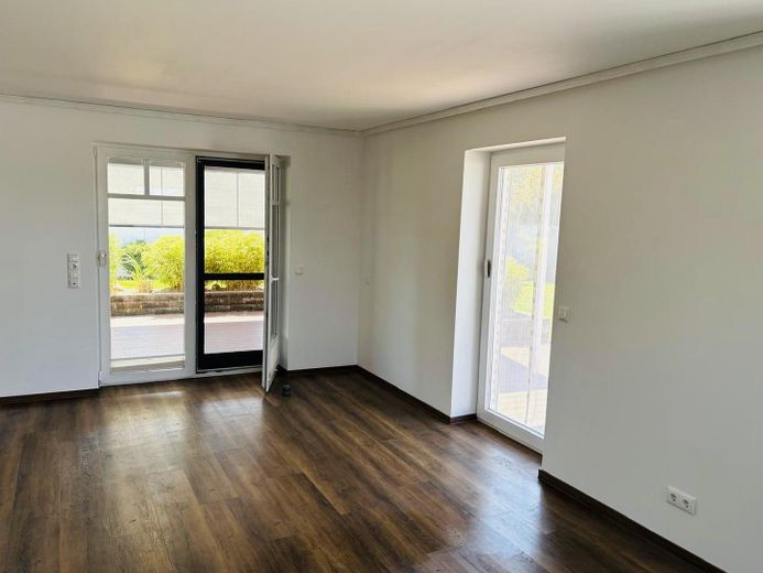 Güzel Fahrdorf’ta doğrudan Schlei manzaralı, huzur veren Friesenhaus (komisyonsuz) – Wohnzimmer