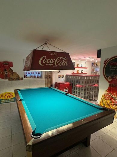 Casa da sogno in posizione eccellente a Gaimersheim – Hobbyraum Billard KG
