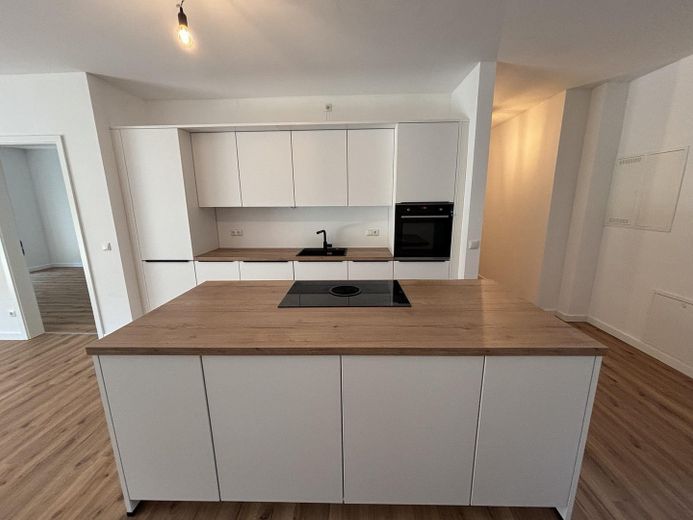 Abitare con stile: appartamento al piano terra di 4 locali con terrazza nel quartiere delle ville – Foto 4