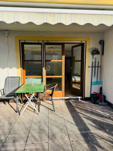 Bellissimo appartamento con terrazza e 3 locali in posizione centrale – ideale per coppie e famiglie – Terrasse