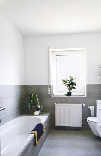 Hochwertig sanierte 4-Zimmer-Wohnung mit Terrasse – Provisionsfrei in Frankfurt-Nieder-Erlenbach – Foto 4