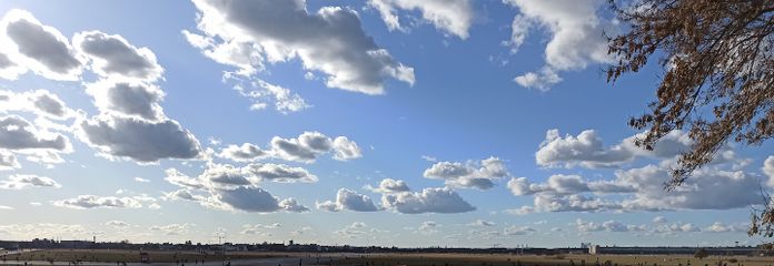 Tempelhofer Feld’e çok yakın Neukölln’de büyüleyici 2 odalı daire – Blick aufs Tempelhofer Feld 