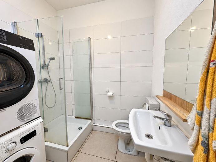 Офисные и складские площади в Леверкузен-Опладене – Duschbad