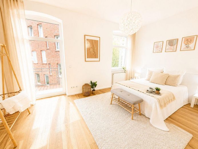 ***Bezugsfreie 2-Zimmer-Wohnung in der Andreasvorstadt mit Balkon oh. Provision*** – Schlafzimmer