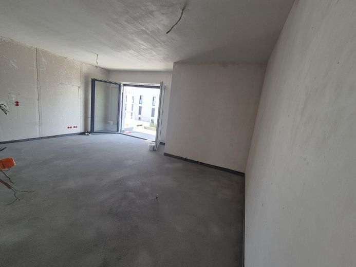 Wohnung im Bau, stadtnah im Hafenquartier Graf Bismark mit Balkon am Yachthafen/Kanal für 2 Personen – Ess-Wohnbereich Wgg. 28