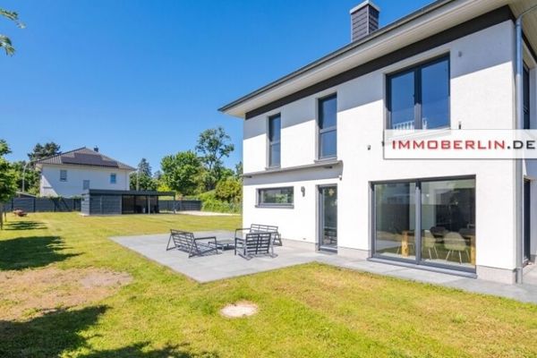 IMMOBERLIN.DE - Architettura moderna con giardino a sud-ovest su terreno divisibile vicino alla Havel