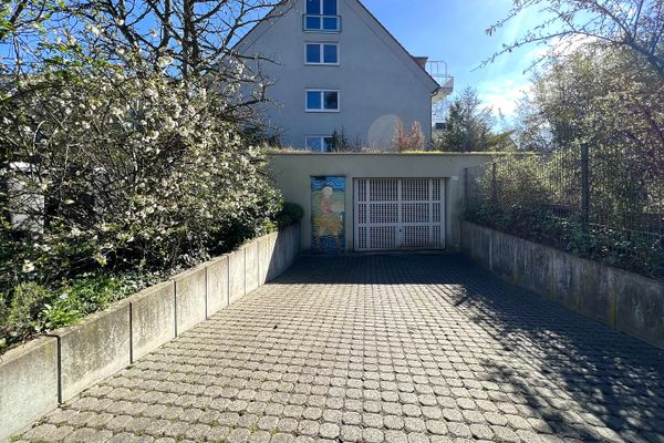 Przestronna dwupoziomowa mansarda z 4 pokojami, balkonem od południa i dalekim widokiem