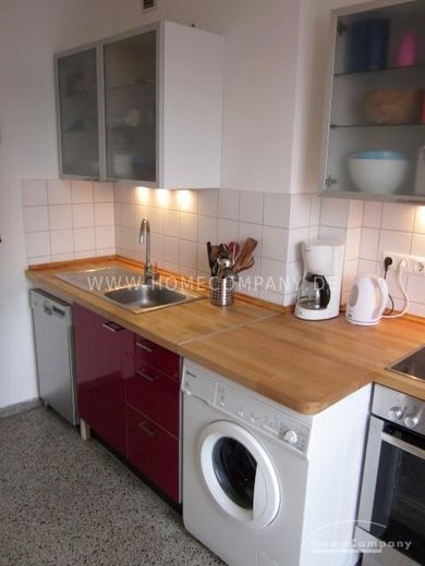 Sehr schöne, helle und möblierte 2 Zimmer Wohnung in Kiel,direkte Uninähe – 30079a30e7c4c74d22e4992ffee56a03d14e46a7.jpg