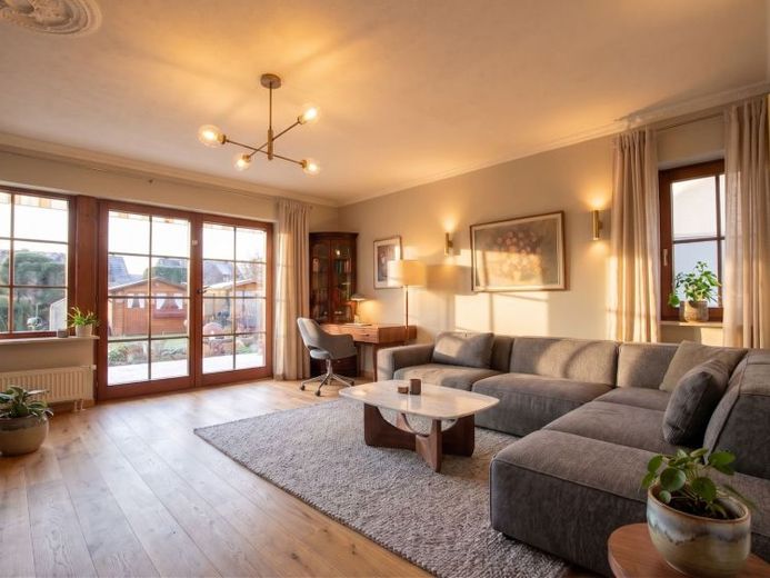 Más espacio para vivir: casa pareada con amplio jardín – Foto 1