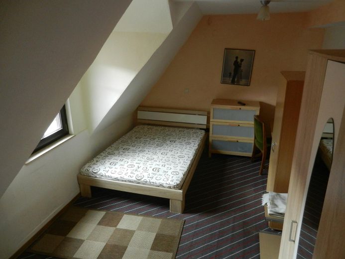 Kapitalanlage Niedernhall 12,3 - 14,2 % Rendite ! Steuerfrei ! – DG Zimmer 4