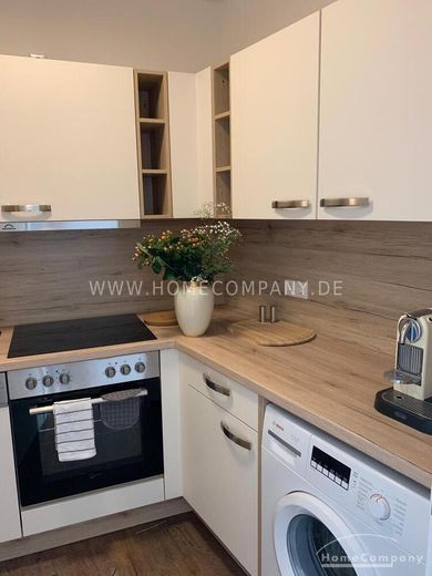Piękne mieszkanie 2-pokojowe w bezpośredniej lokalizacji w centrum miasta (w pobliżu katedry) – 3cb0f7a923e582819dcfeb182b0d3e669cc86346.jpg