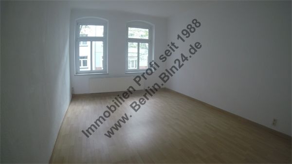 3er WG oder 2er WG - Pärchen - saniert - Duschbad mit Fenster – G0035275