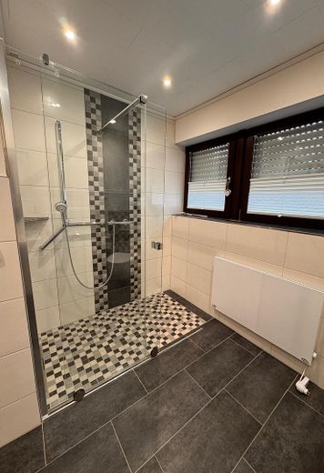Dusche