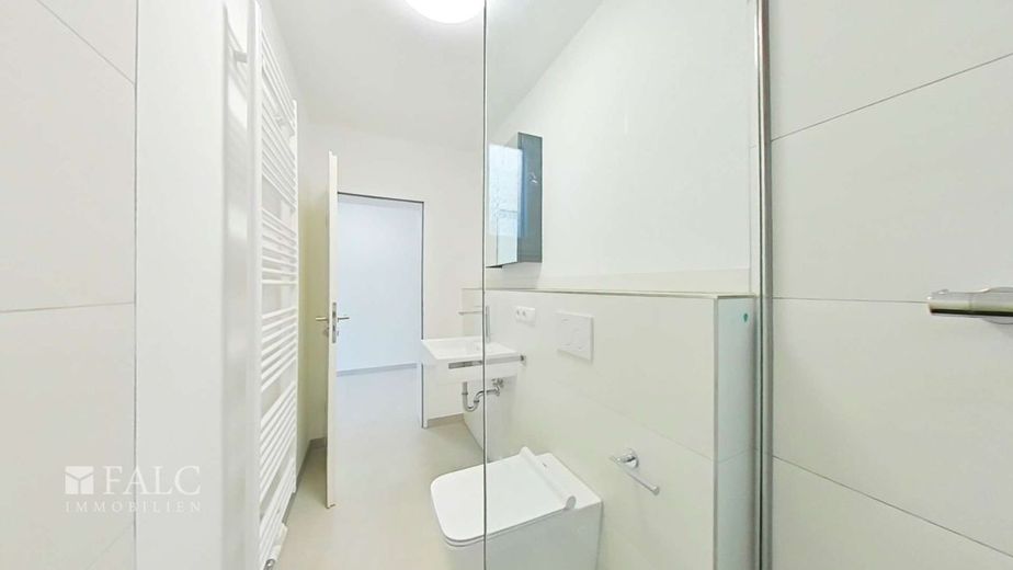 Erstbezug nach Sanierung!!! – Badezimmer
