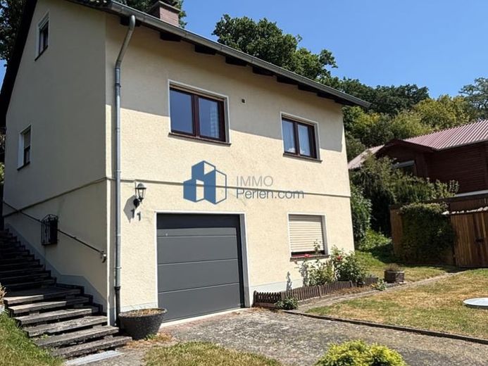 Ihr kleines Zuhause in Trendelburg-Stammen ! Gepflegtes Einfamilienhaus in Naturrandlage – Foto 1