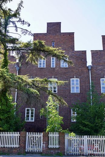 Haus in Zehlendorf I "Holländerhaus" I Liebhaberobjekt – Foto 1