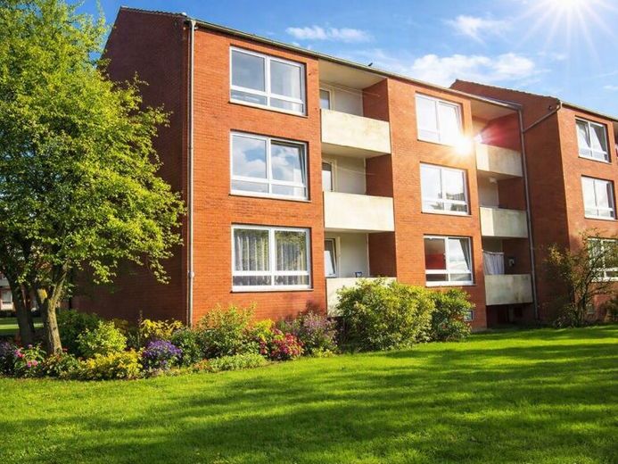 Vermietete ETW mit Loggia in zentraler Wohnlage! – Foto 1