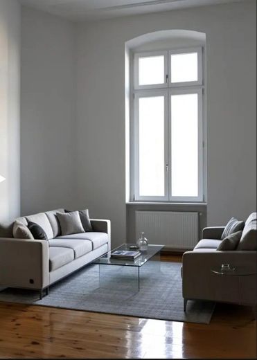Altbauwohnung in Berlin-Mitte – Wohnzimmer