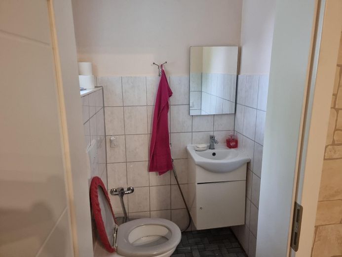Gäste WC Wohn. 1