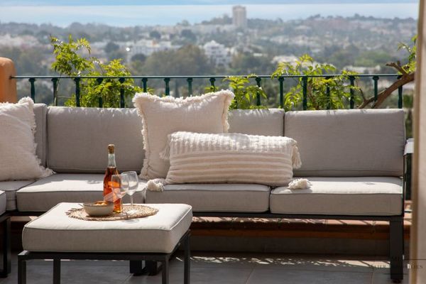 Luxuriöses Penthouse mit atemberaubendem Meerblick und großer Sonnenterrasse