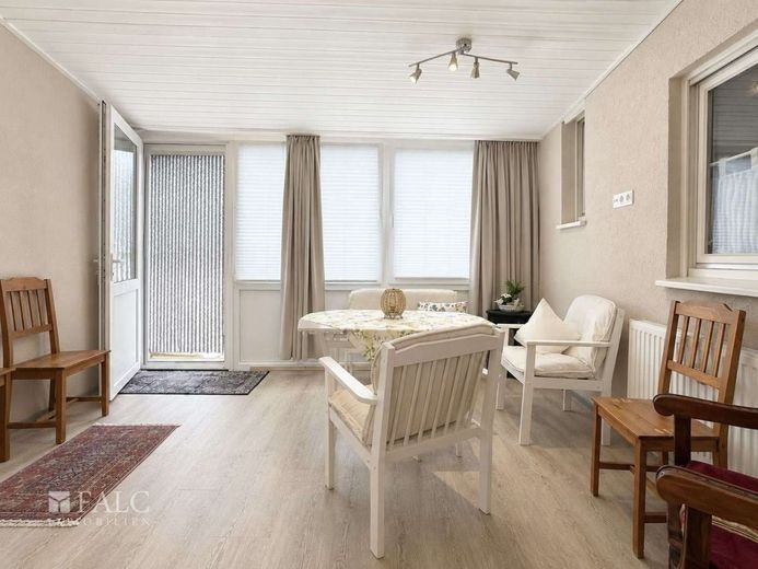Gepflegtes Einfamilienhaus in zentraler Lage von Geilenkirchen – Wintergarten