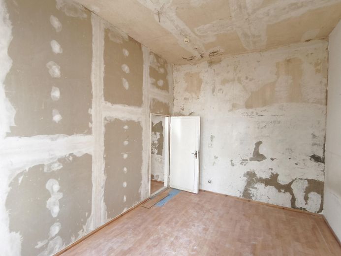 Charmante 2 Zimmer-Wohnung in unmittelbarer Nähe zum Tempelhofer Feld in Neukölln – Schlafzimmer
