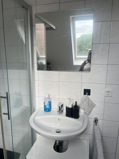 Wunderschöne 2-Zimmer Dachgeschoßwohnung in der Innenstadt – Foto 6