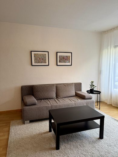 Otopark yeri bulunan mobilyalı daire – Wohnzimmer