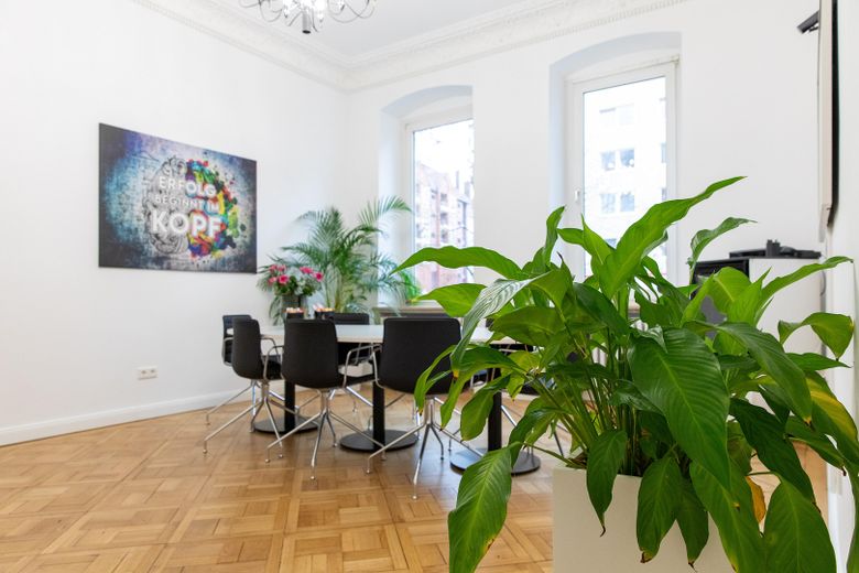Repräsentative Büro-/Kanzleifläche im denkmalgeschützten Jugendstilhaus – 172 m² – Besprechungsraum