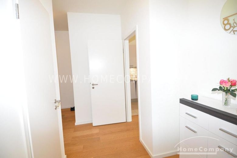Zentrale 2-Zimmer-Wohnung in Tiergarten, möbliert – 68884feebad9a8be7e265c2f659fca7126aae5f8.jpg