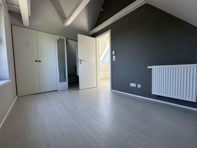 2. Schlafzimmer
