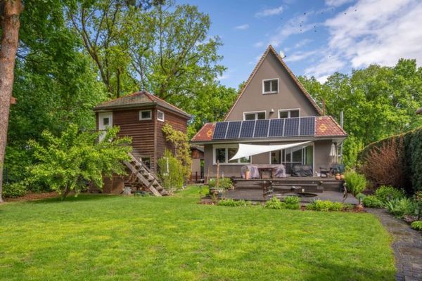 Casa di carattere a Blankenfelde-Mahlow – terreno di 1.192 m², classe energetica A e molto spazio