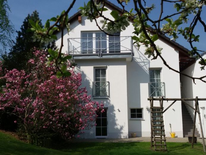Dieses Haus in bester Lage von Weida hat alles – und noch ein bisschen mehr! – फोटो 1