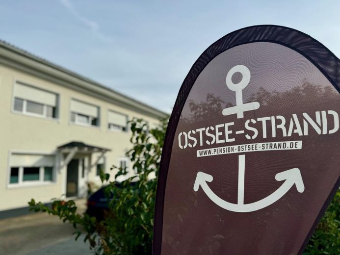 Dein Traum - eine eigene Pension an der Ostseeküste! – Eigenes Logo und Homepage