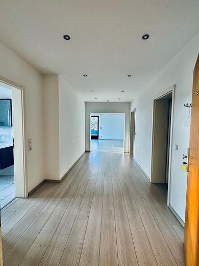 **Nouveau** Surface de bureaux moderne avec grande terrasse dans la zone industrielle de Koblenz-Wallersheim – Foto 2