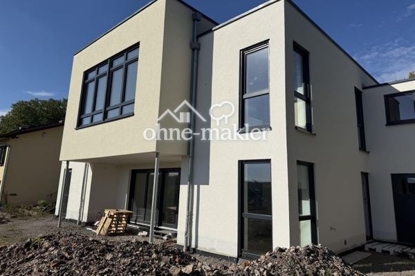 Construction neuve moderne en maçonnerie massive - Première occupation