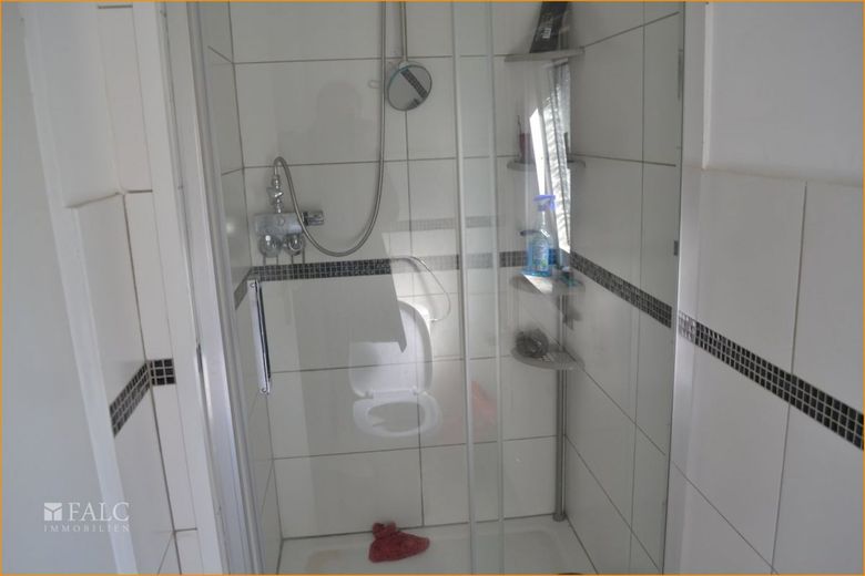 Whg: Dusche