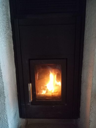 Befeuerung Kachelofen