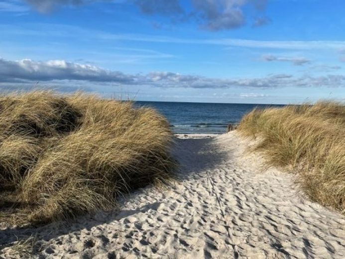 Strandnaher Bungalow in Heidkate am Ostseestrand – Foto 1