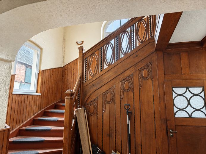 Voll vermietetes Mehrfamilienhaus | 3 WE + 6 Garagen | 11,14 % Rendite – Foto 8