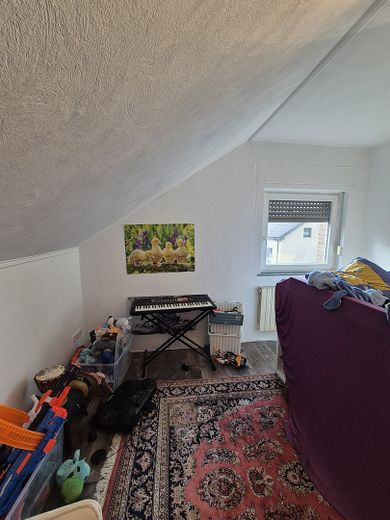Casa para 2 familias en una zona tranquila – Foto 19