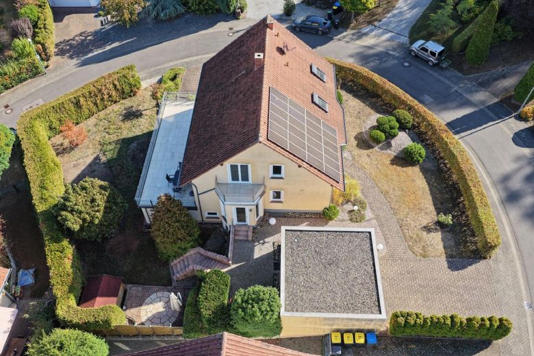 Großzügiges EFH mit sehr schöner ELW – Foto 7