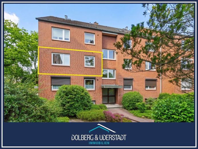 Sonnige Balkonwohnung mit Stellplatz in Halstenbek – Titelbild