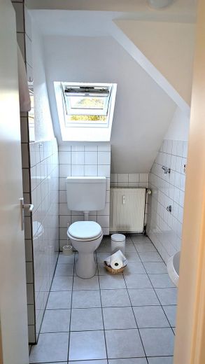 Mansardenwohnung – Bad
