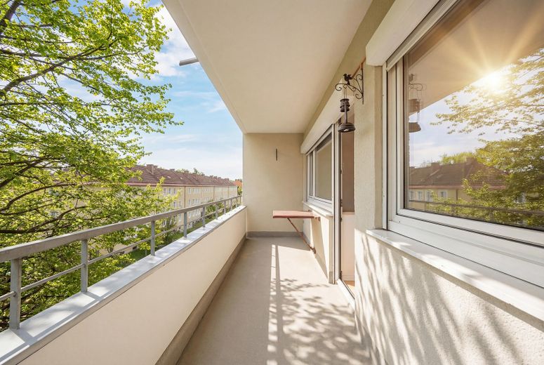 Provisionsfrei von privat - kernsanierte 3-Zimmer-Wohnung m. Balkon, ruhige Lage München Laim – Foto 4
