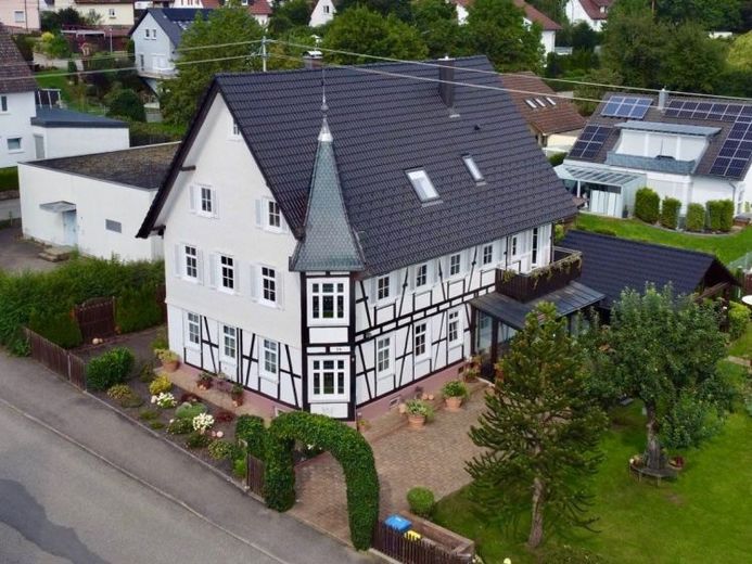 Einmalige Gelegenheit - Ein echtes Traumhaus mit Charakter und viel Potential – Foto 1